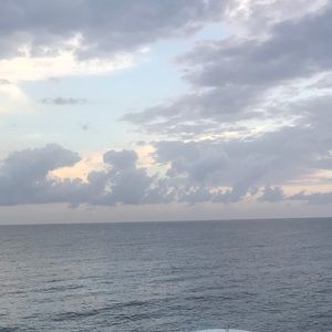 Meet your Posher, Ray